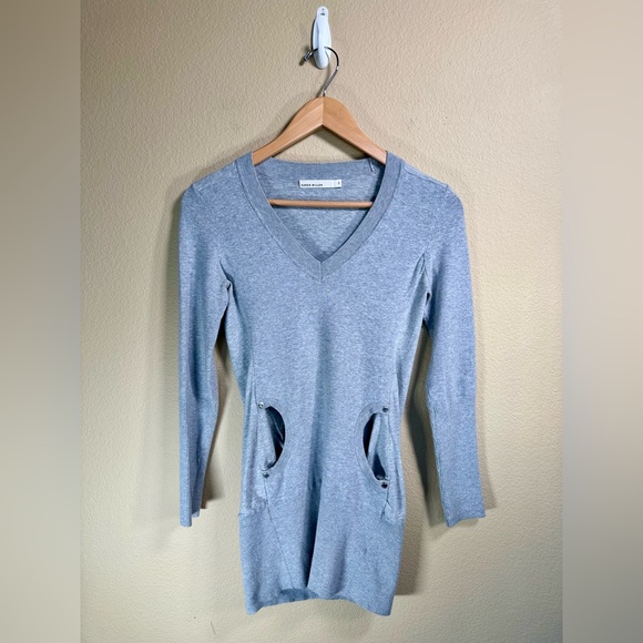 Karen Millen Sweaters - Karen Millen V-neck Jumper